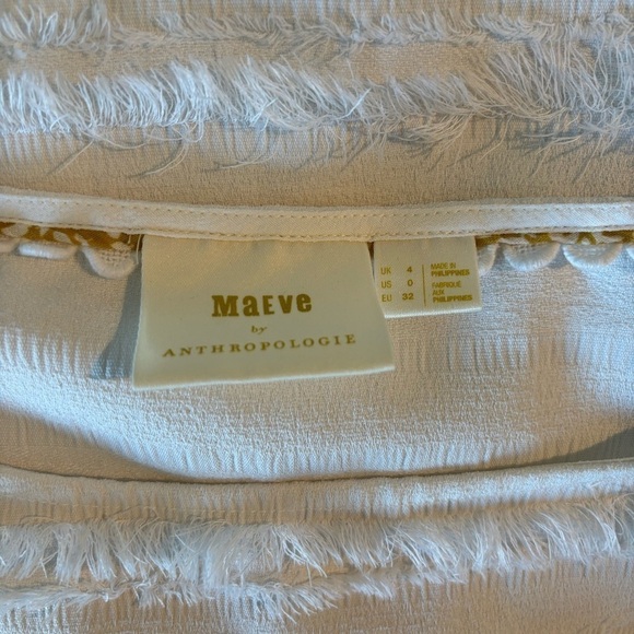 MAEVE Anthropologie Fringe ivory top. Size 0 - Picture 2 of 15